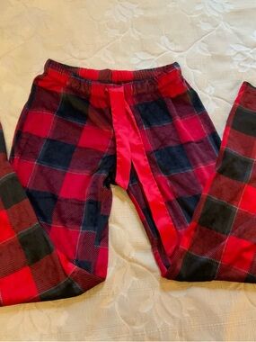 Stars Above Women's Small Pajama Lounge Pants - Red Black Plaid